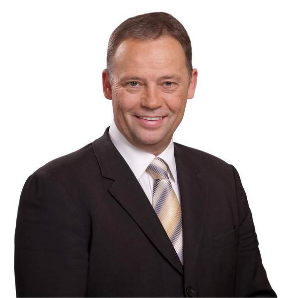 Tippeljünk együtt: ki lesz Orbán új liblingje a Házban Schiffer András után?