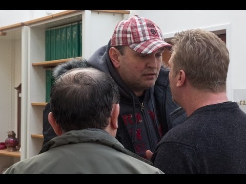 Szurkolók zavarták meg a hallgatók fórumát