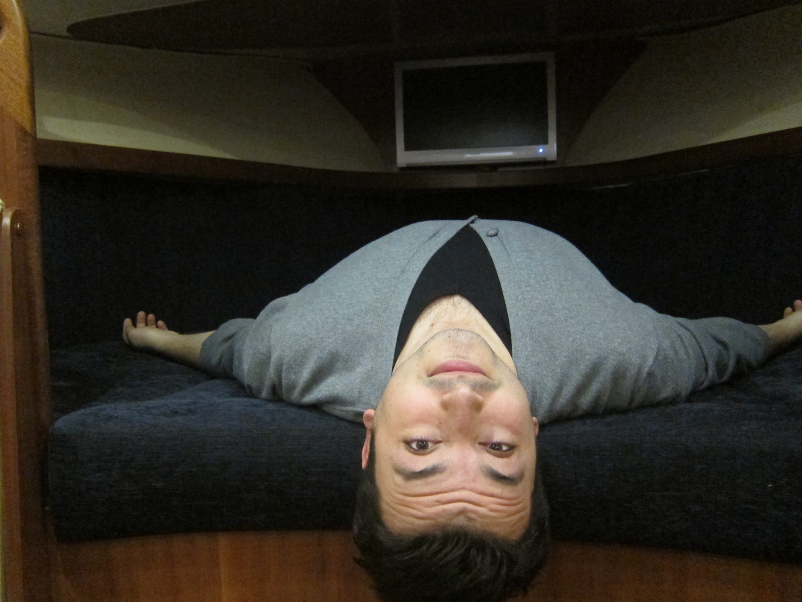 Illustration for article titled Régen a stricihajó is jobb volt, a vadászkalap viszont nem! (Három férfimodell kalandjai a macsó vásárban)