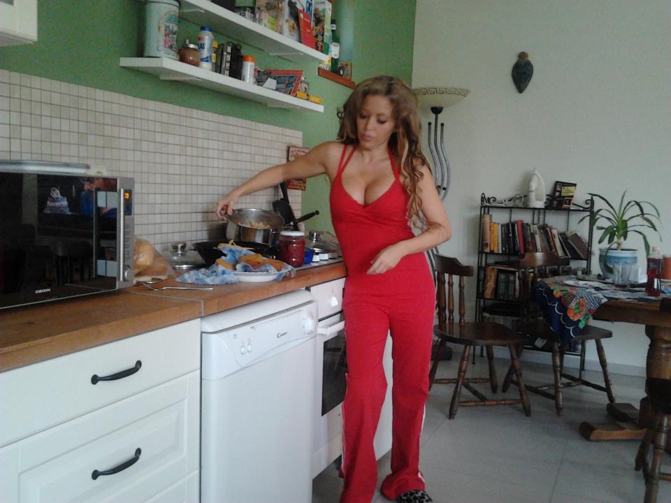 Illustration for article titled Igazából egy könyv reklámja, hogy Fábry Sándor szeretője leleplezte a titkos viszonyt