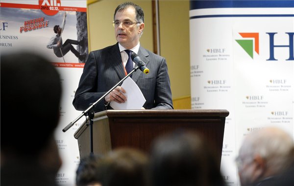 Volt SZDSZ-esekkel vigasztalódik Simor András