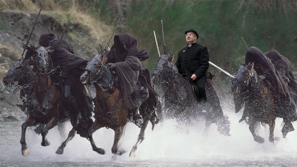 Illustration for article titled Belügyes üzi miatt érkeztek az osztrákok a Hothra