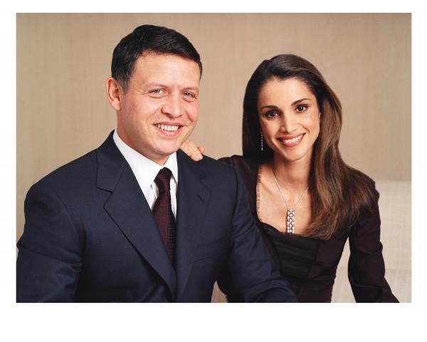 Illustration for article titled A világ legszexibb MILF-jével csőrözhet ma Orbán Viktor