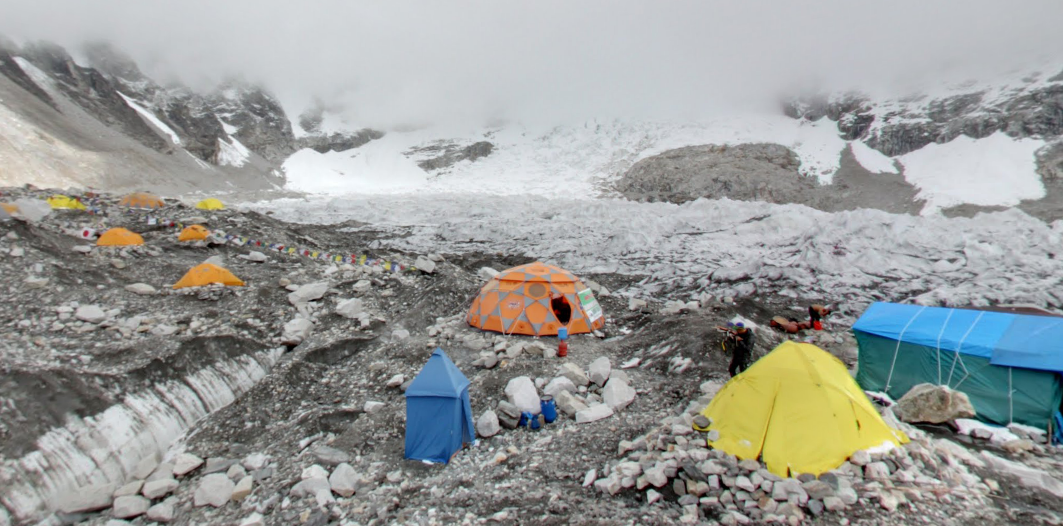 Már hegyekre is fel lehet mászni a Google térképével