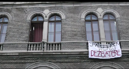 Kolozsváron is elfoglalták az egyetemet