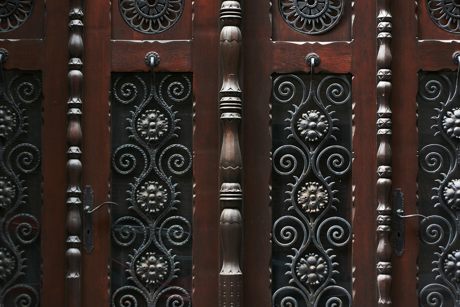 Illustration for article titled Na, vajon hová nyílik a legjobb kilátás a nyugdíjpalotából?