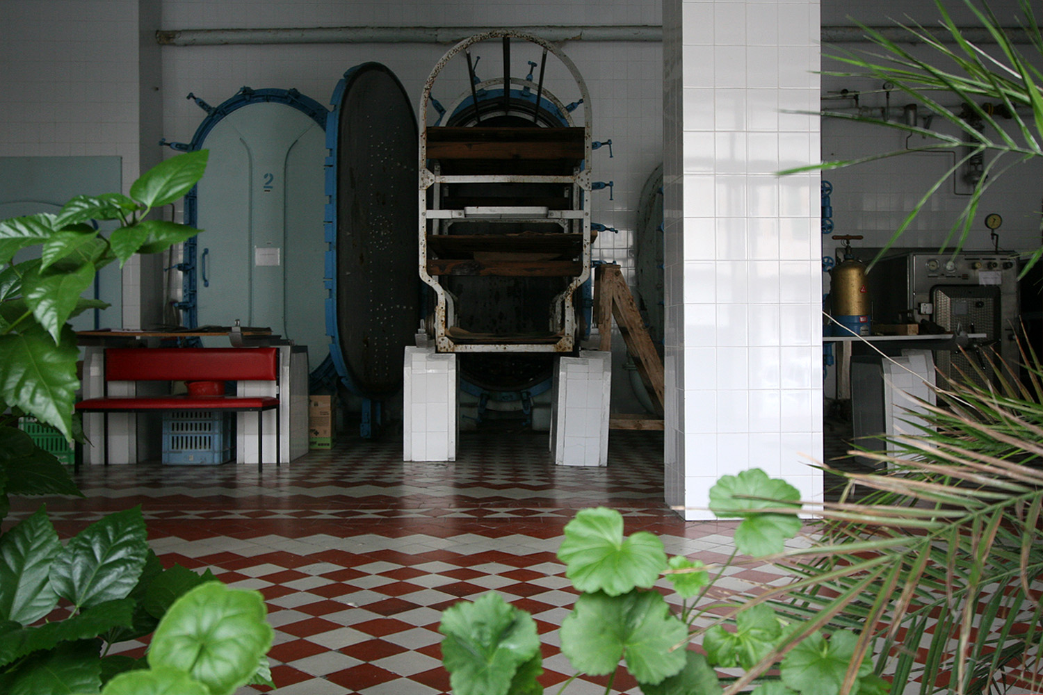 Illustration for article titled A gépek, amik megállították a tífuszt Budapesten