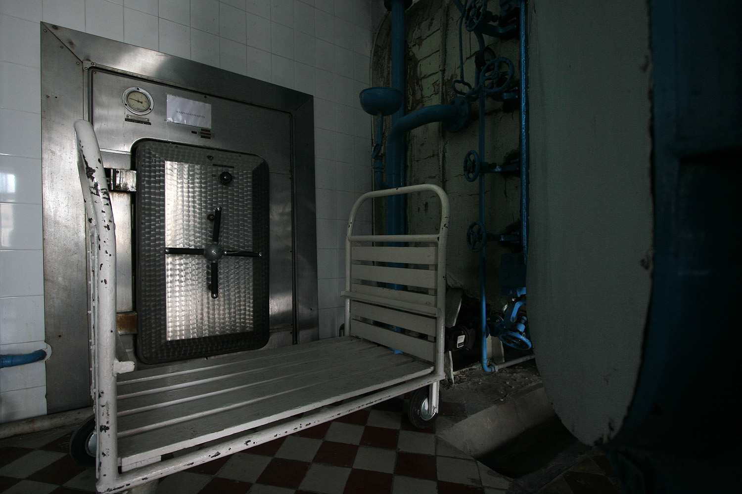 Illustration for article titled A gépek, amik megállították a tífuszt Budapesten