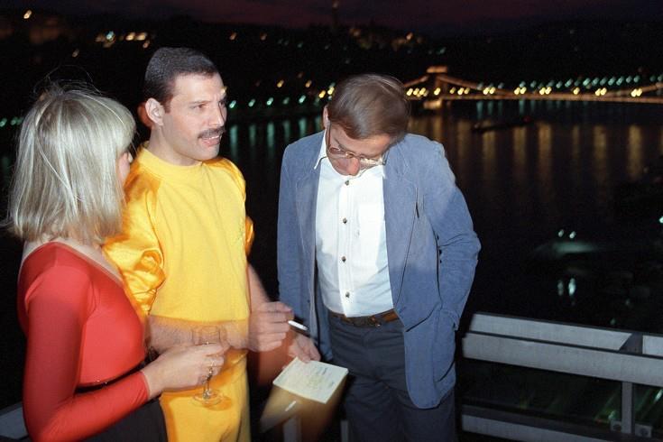 Ki tanította meg Freddie Mercurynak a 'Tavaszi szél vizet' áraszt című dalt?