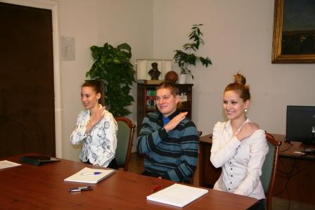 Illustration for article titled Szovjet vagy kínai típusú kommunizmus lesz Magyarországon?