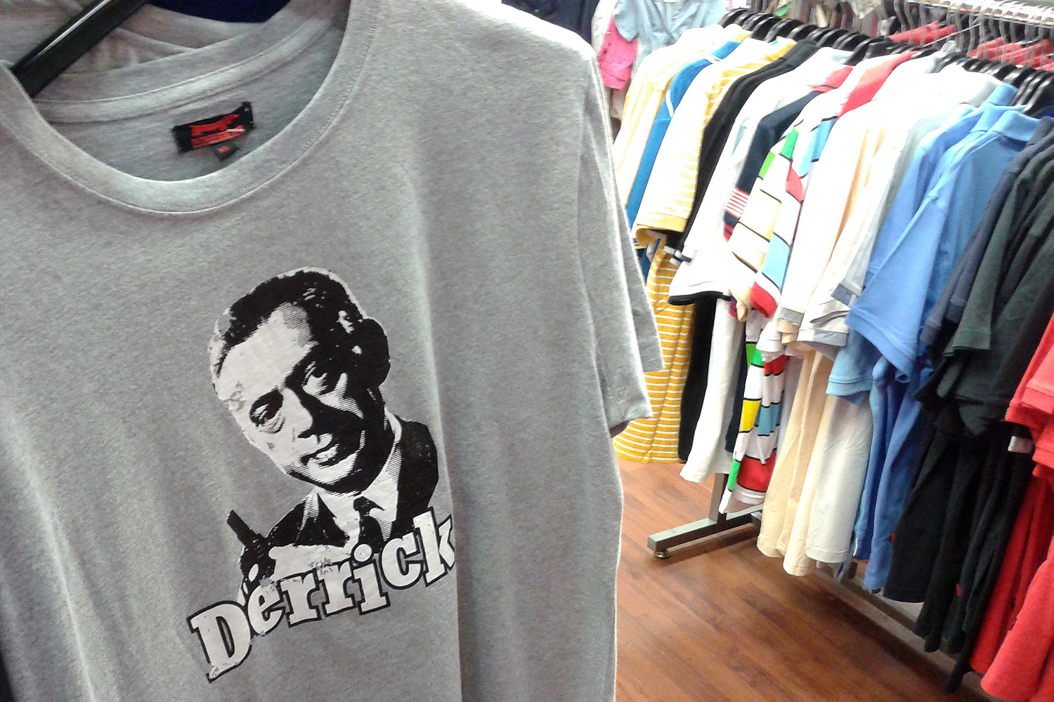 Illustration for article titled Na, mit visel manapság egy magára valamit is adó náci?