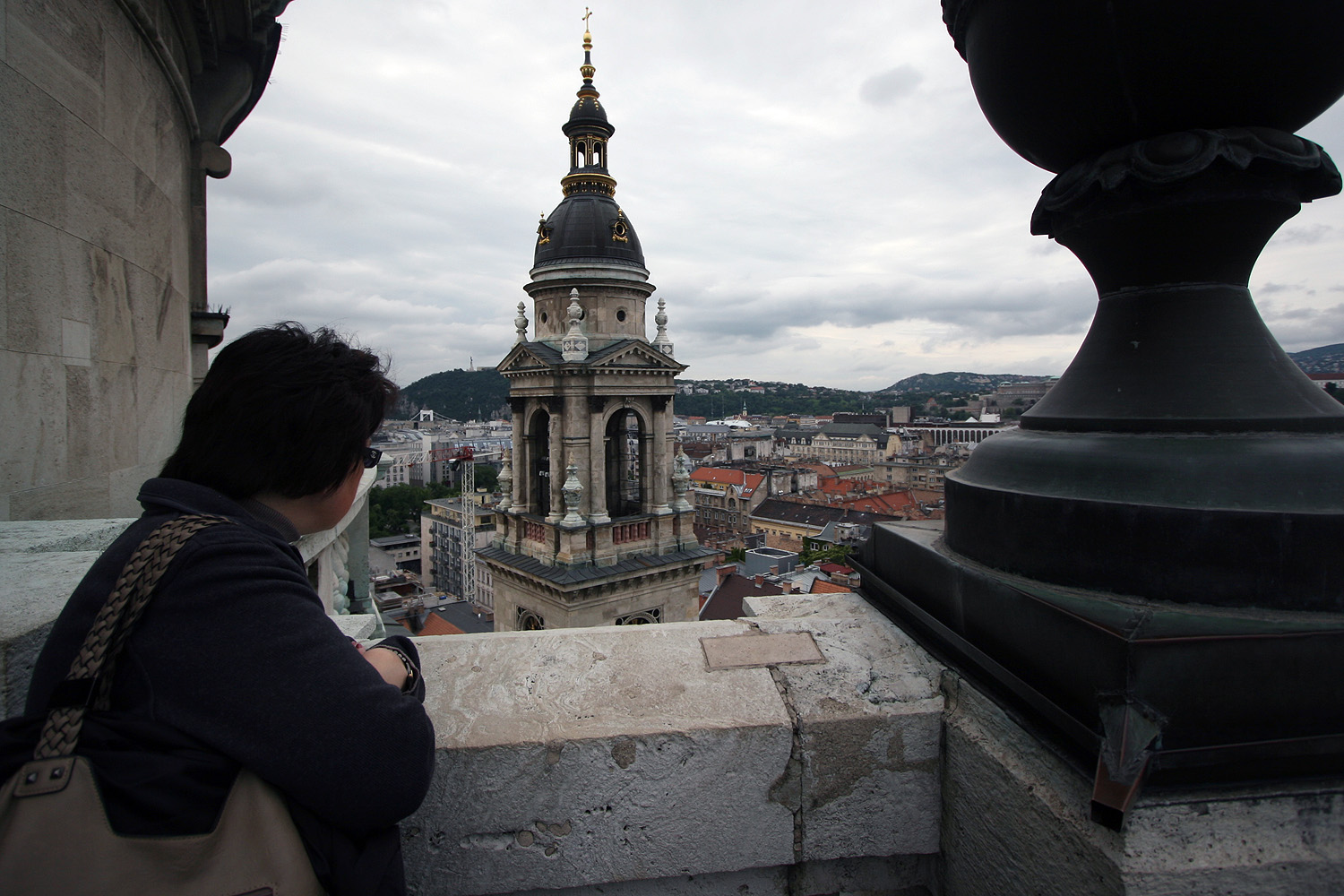 Illustration for article titled Gigászok harca: egyházi panoráma vs óriáskerék