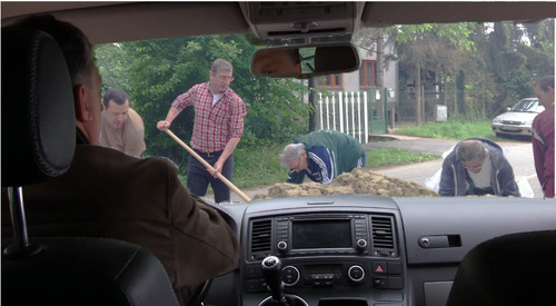 Illustration for article titled Az árvíz vámszedői: Gyurcsány, Schmuck, Árok és Szabó Zsófi