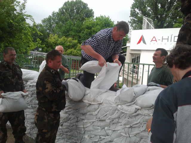 Gyurcsány Ferenc ma homokzsákolt a Margitszigeten