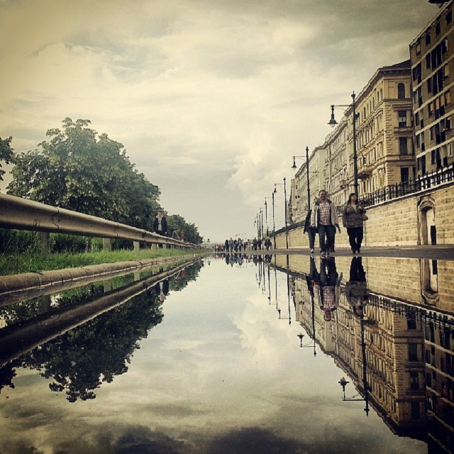 Illustration for article titled Hipszterfotók a Nagy Magyar Árvízről