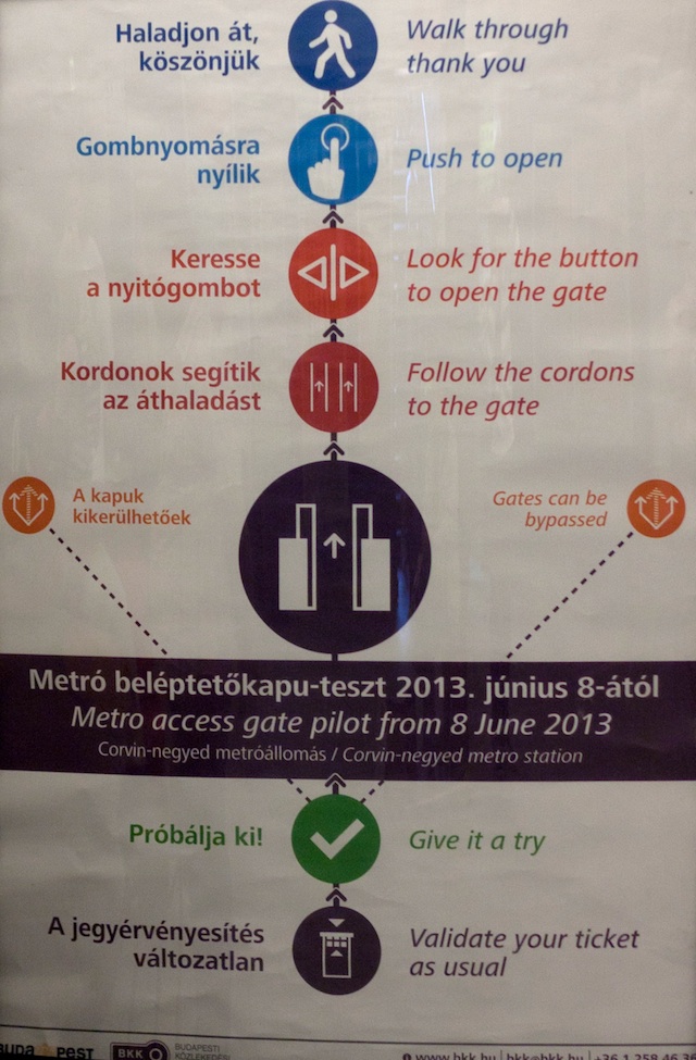 Illustration for article titled Mától teszteli a BKK a metró új beléptetőkapuit