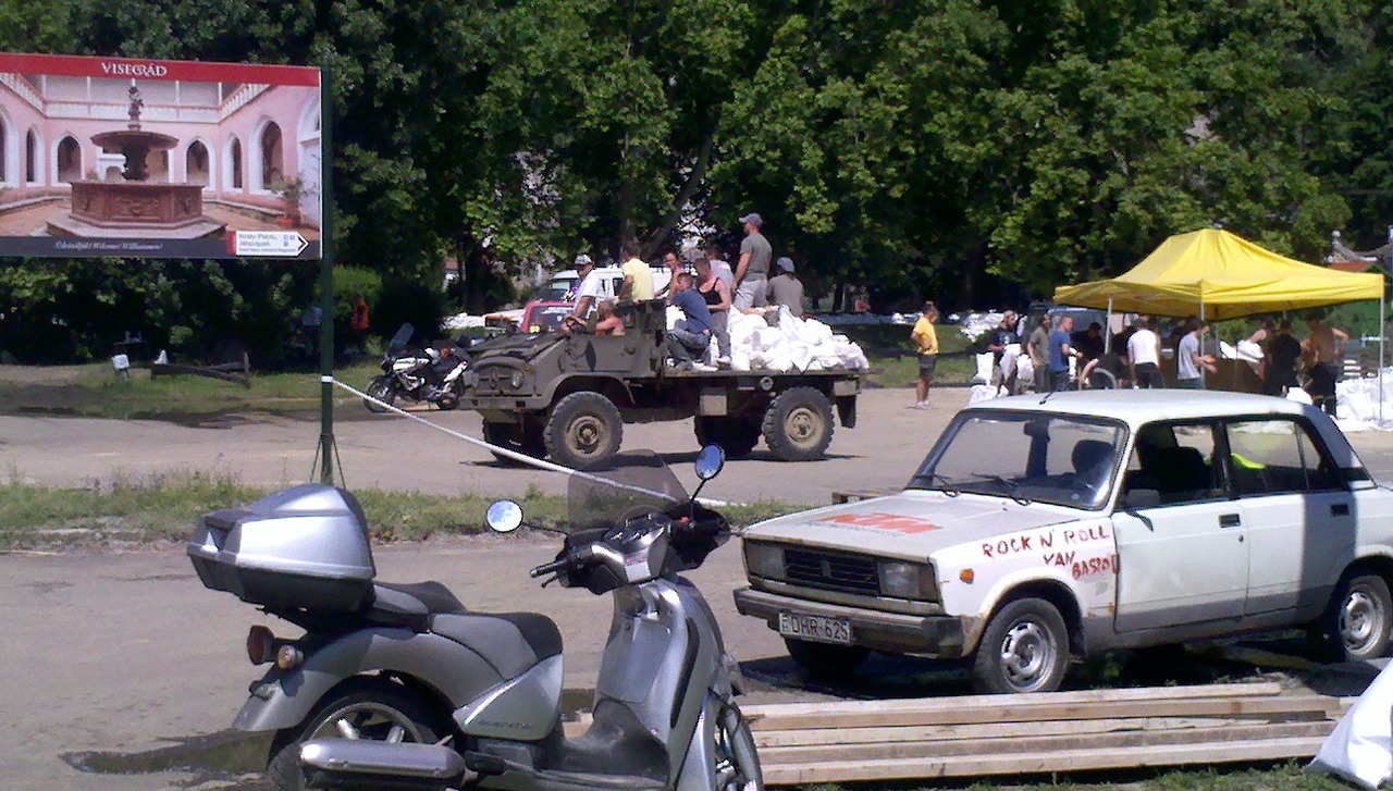Hol volt a legnagyobb rock and roll az árvíz alatt? Hát Visegrádon!