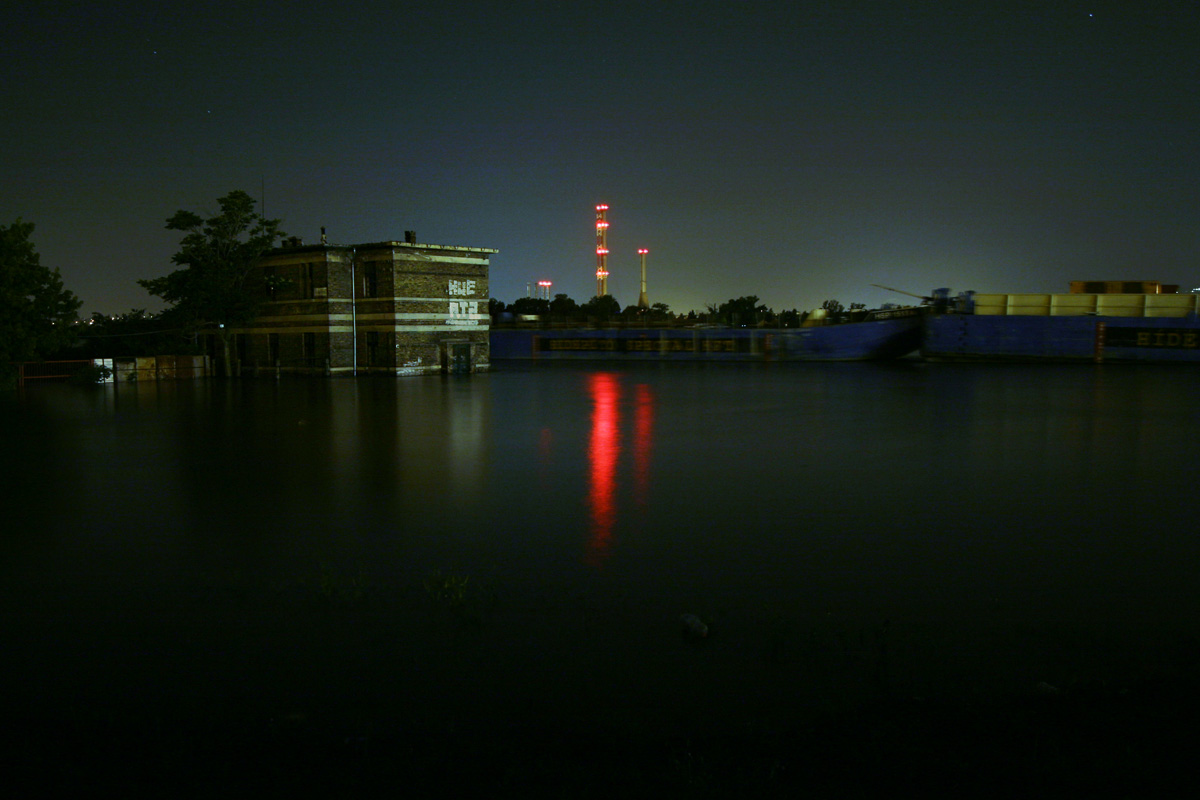 Illustration for article titled Így tetőzött a Duna Budapestnél