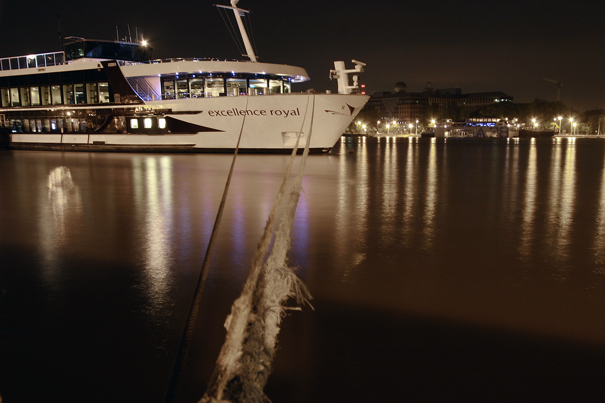 Illustration for article titled Így tetőzött a Duna Budapestnél