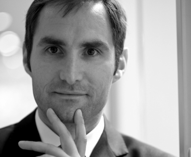 Nem beszéli a magyart a MOL kommunikációs igazgatója