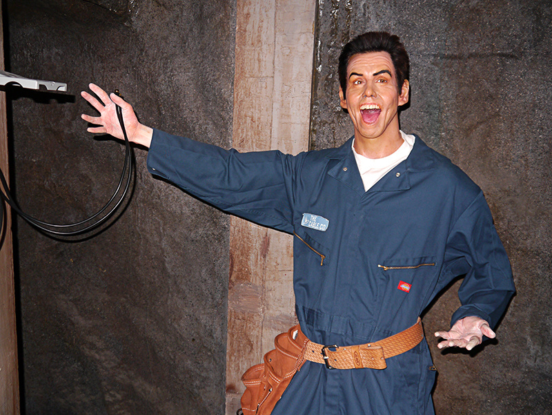 Illustration for article titled A világ legrosszabb viaszmúzeumának Szily László volt a kurátora