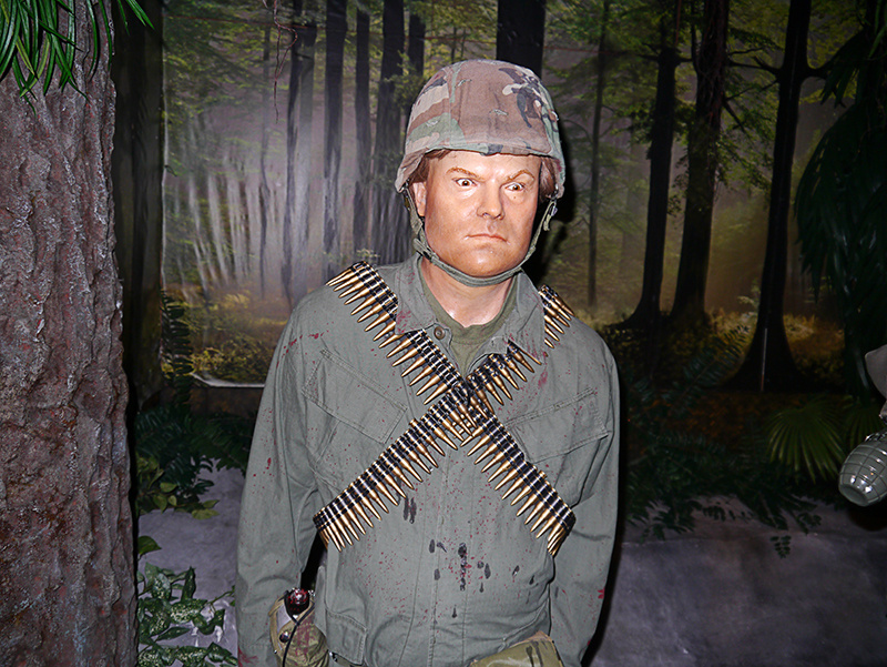 Illustration for article titled A világ legrosszabb viaszmúzeumának Szily László volt a kurátora