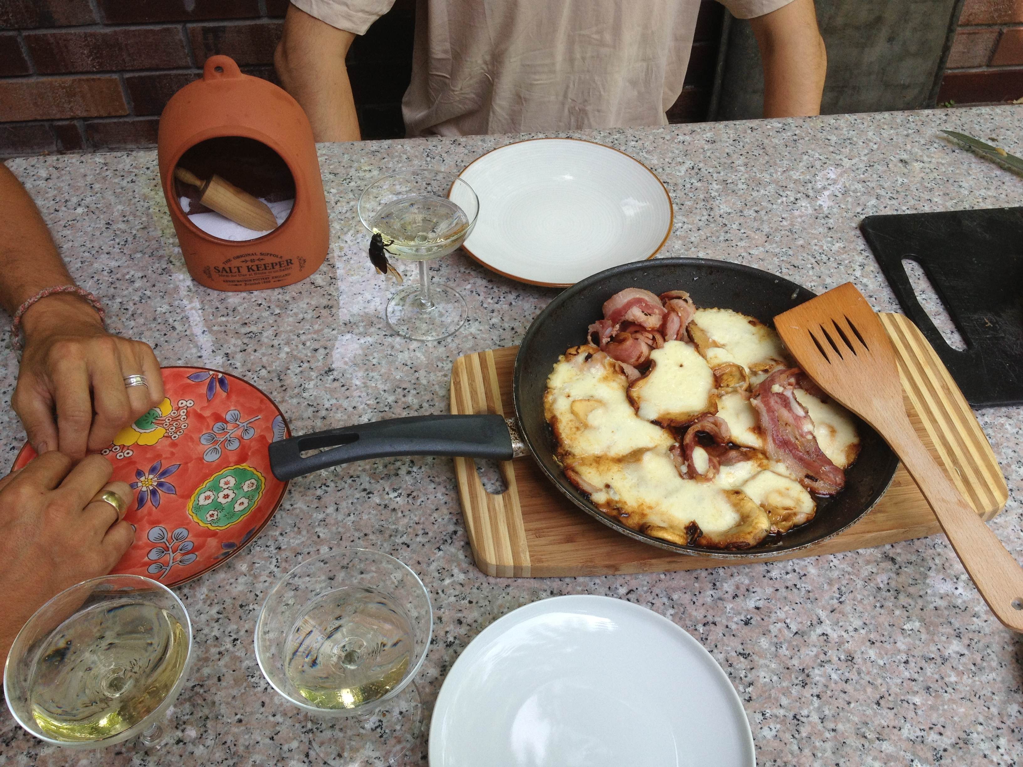 Illustration for article titled “Én megpróbálom meztelenül” - részeg Cink-ródsó percről percre