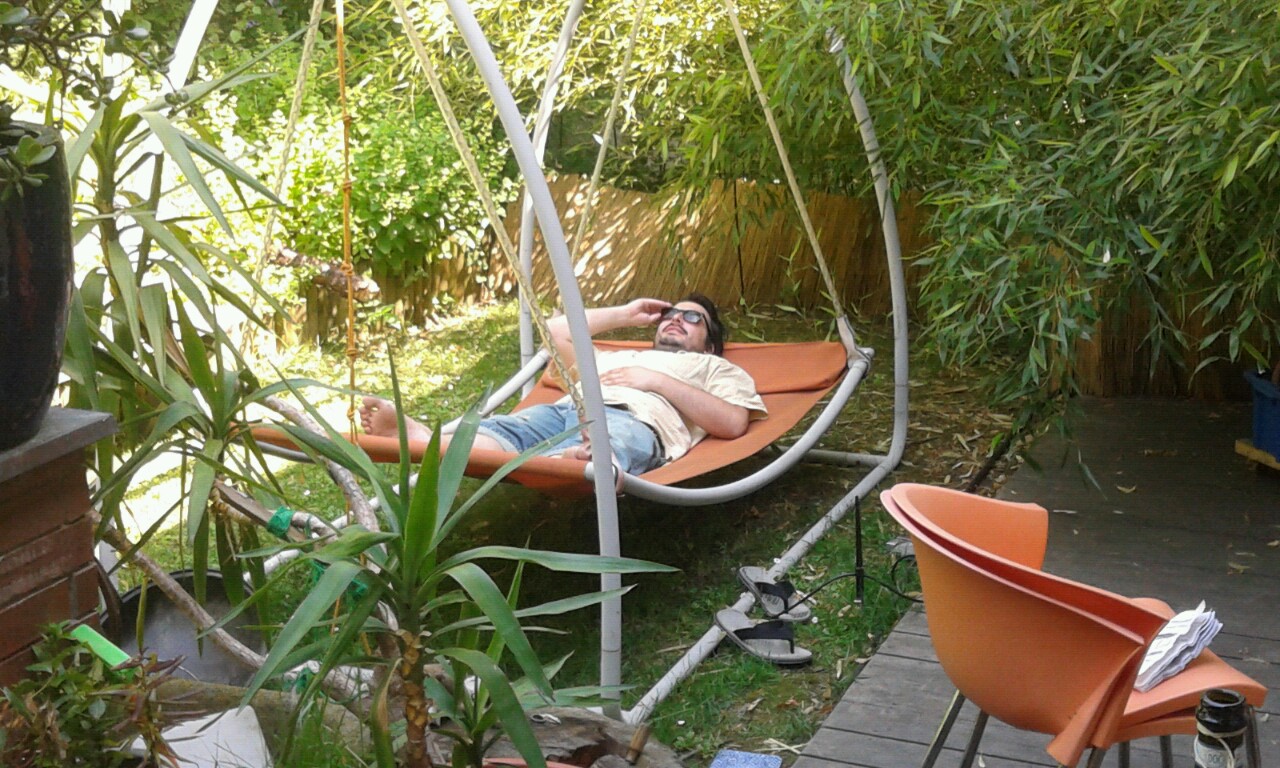 Illustration for article titled “Én megpróbálom meztelenül” - részeg Cink-ródsó percről percre