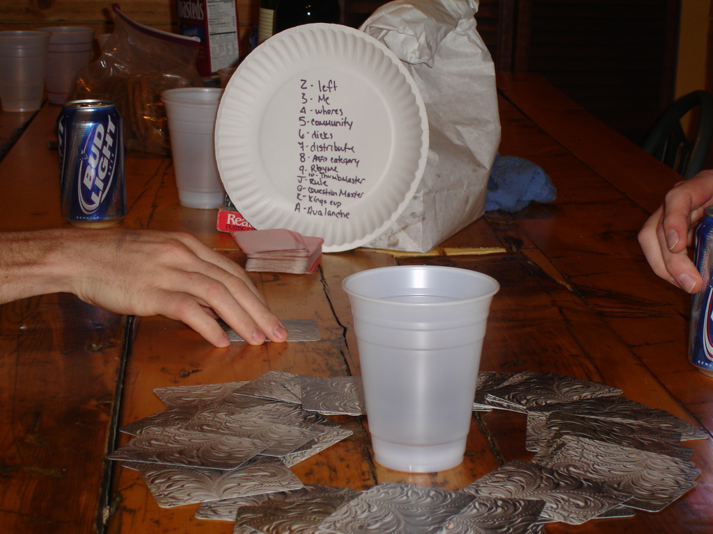 Illustration for article titled Megmondtátok: ez az 5 legjobb piálós játék szerintetek