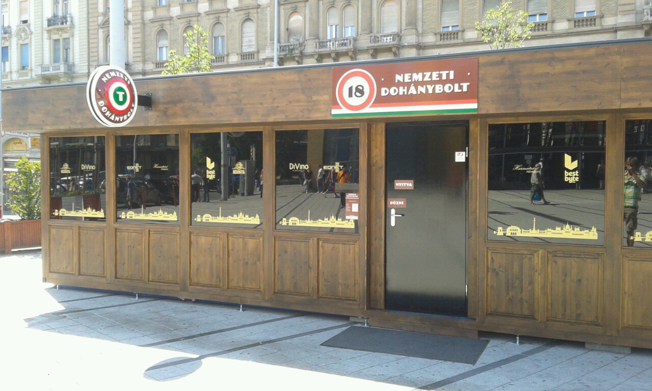 Illustration for article titled A Westend előtti putritrafikban jártam