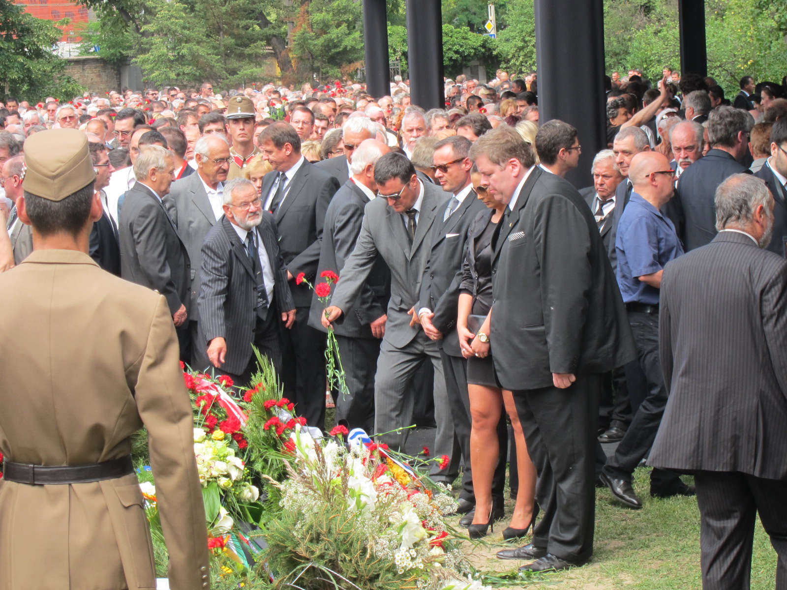 Sólyom László nem teszi zsebre, amit Horn Gyula temetésén kapott