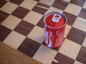 Illustration for article titled A húszéves kóla sokkal finomabb, mint az új