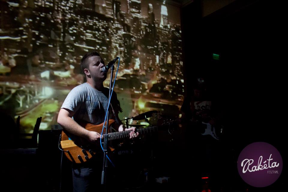 Ezen a héten Budapesten áll meg a bulivonat