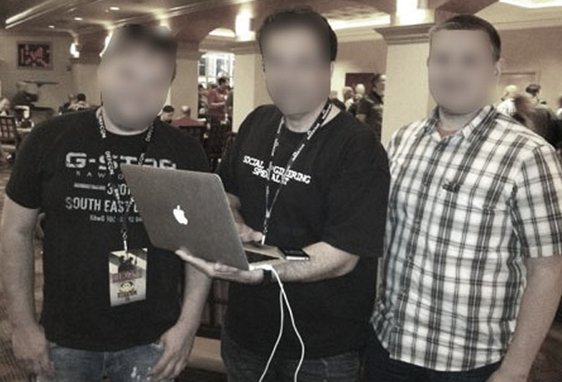 Illustration for article titled Facebook-fiókot törnek fel egy szelet pizza áráért