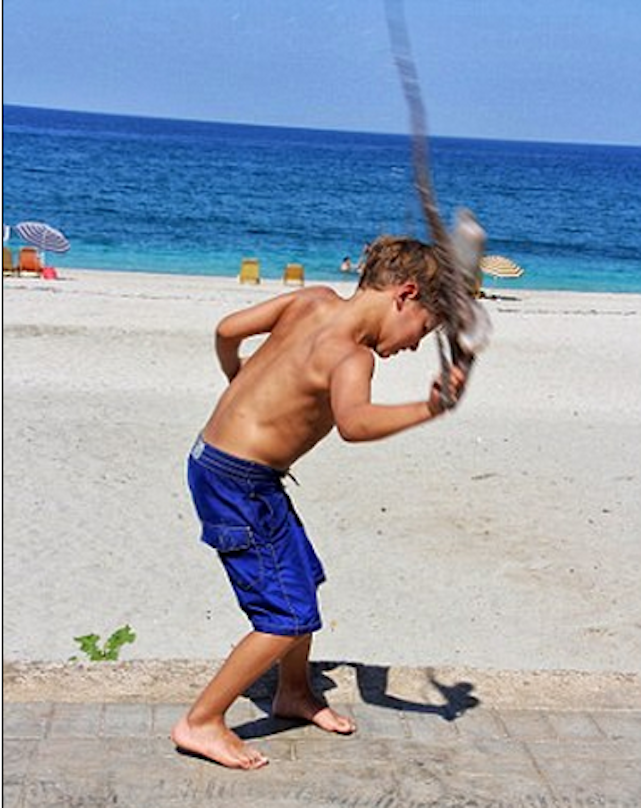 Nem volt internet, agyonverték és megették a hatlábú polipot