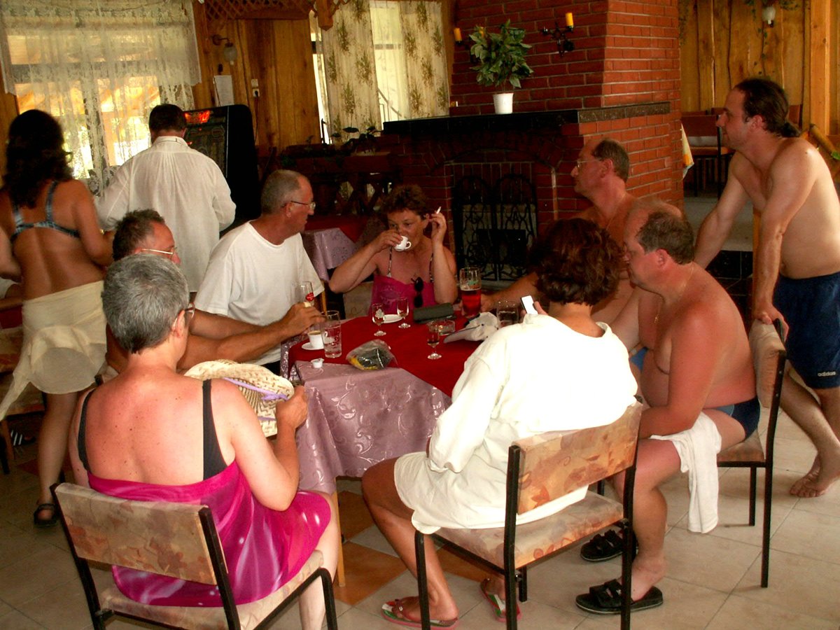 Illustration for article titled Megmondtátok: az 5 legjobb dolog internetezés helyett