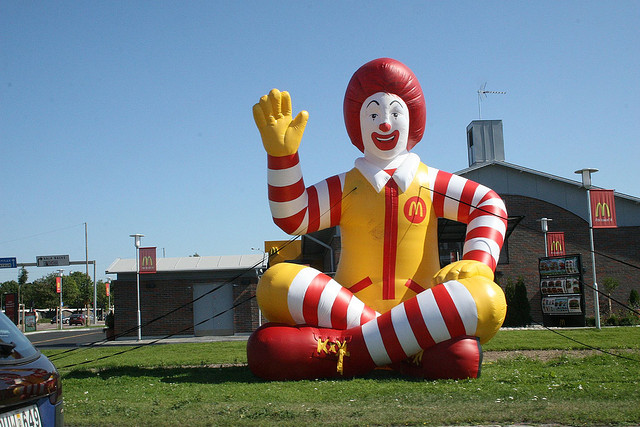 Illustration for article titled Egy picit drágább hamburger már életet menthet