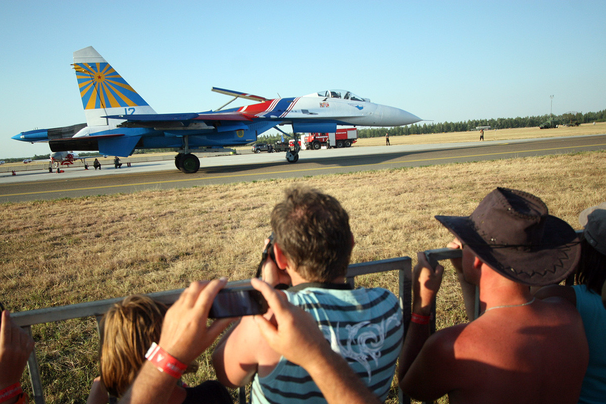 Illustration for article titled Az orosz lovagok leigázták Kecskemétet