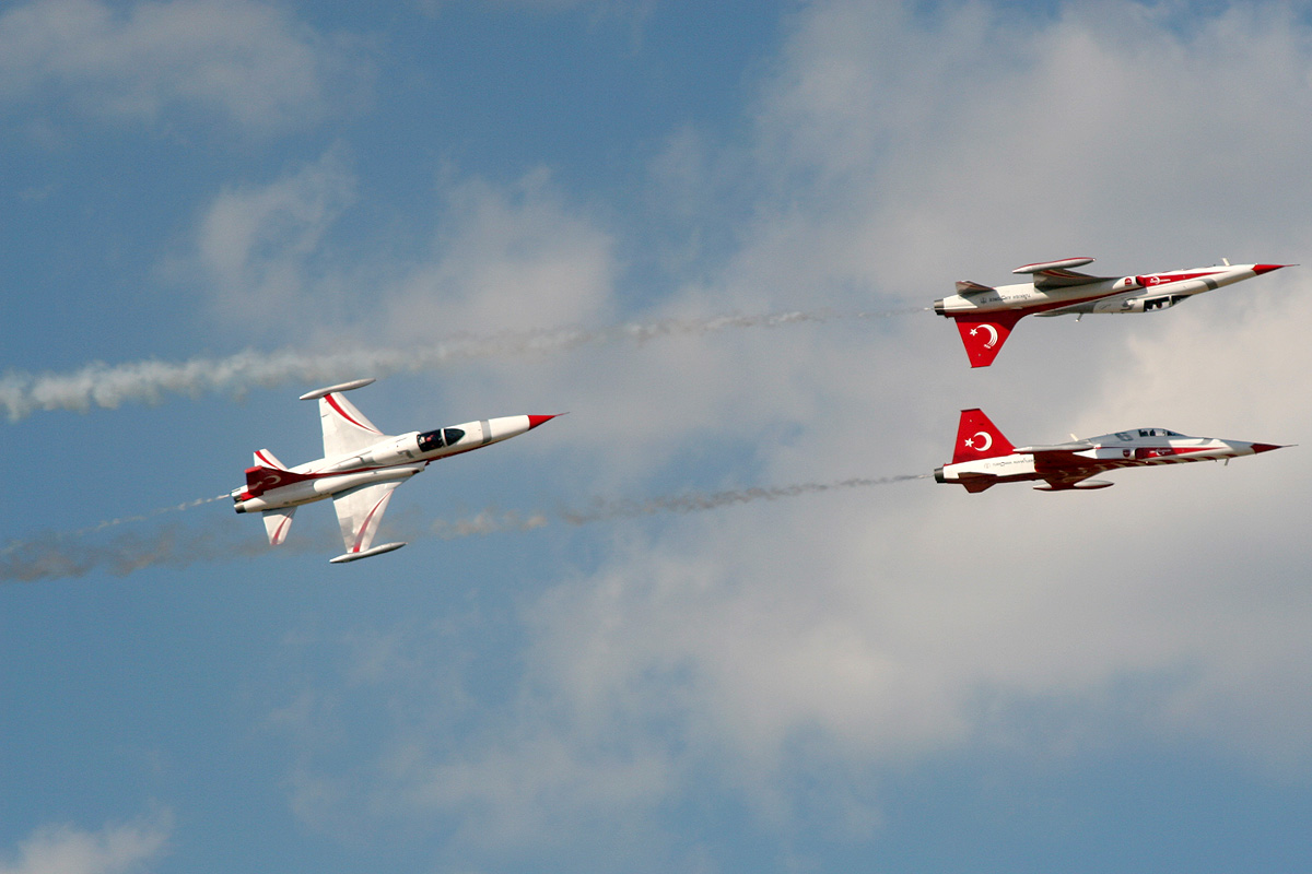 Illustration for article titled Az orosz lovagok leigázták Kecskemétet