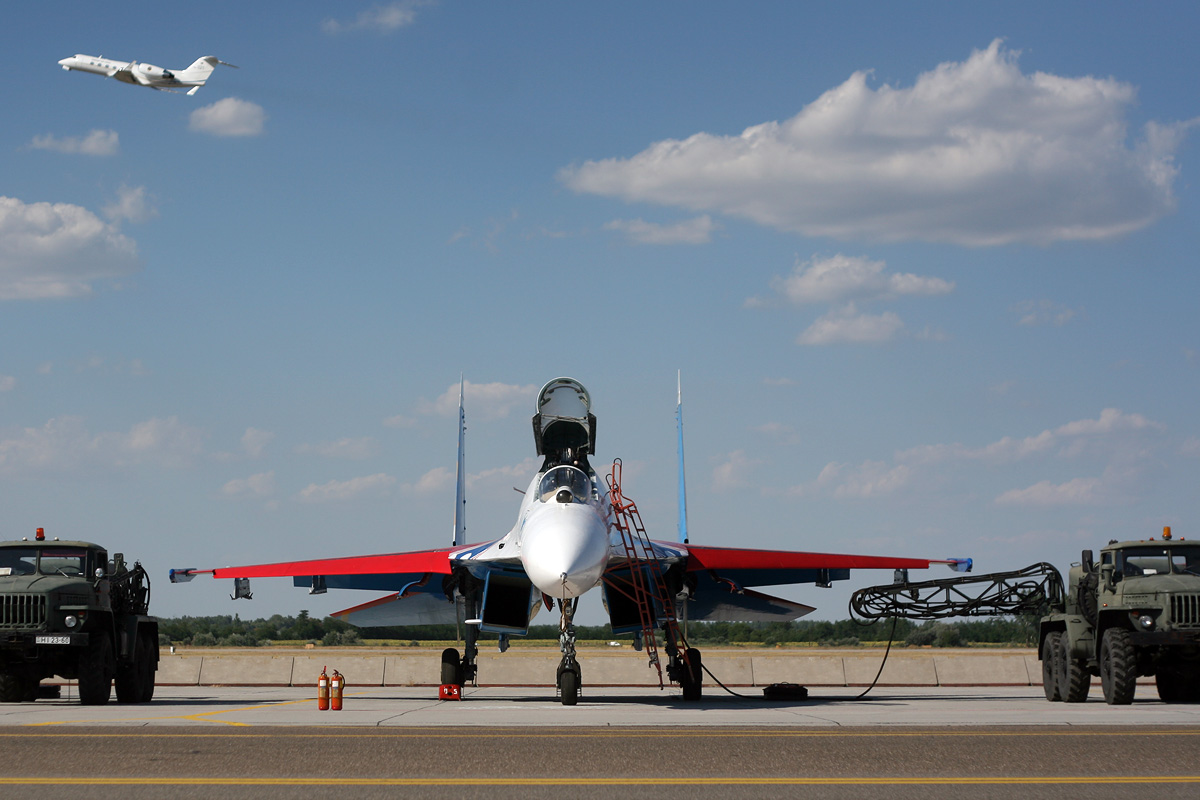 Illustration for article titled Az orosz lovagok leigázták Kecskemétet