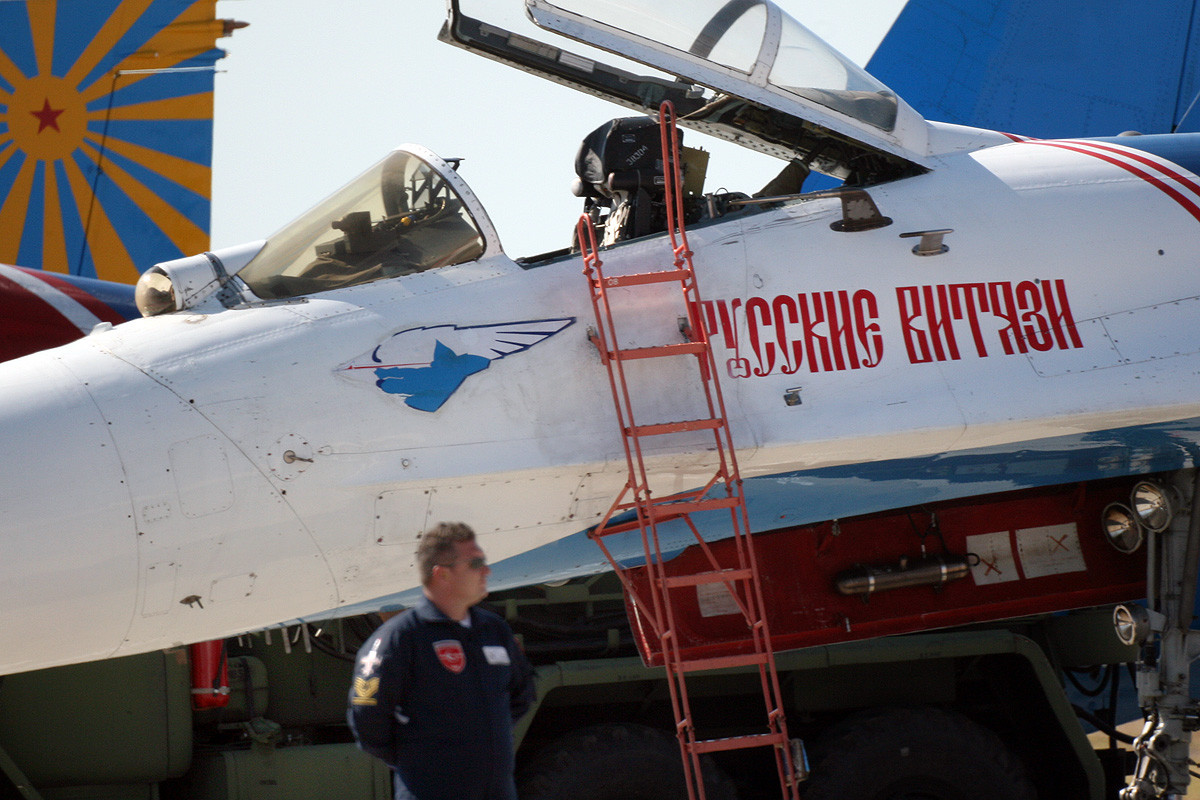 Illustration for article titled Az orosz lovagok leigázták Kecskemétet