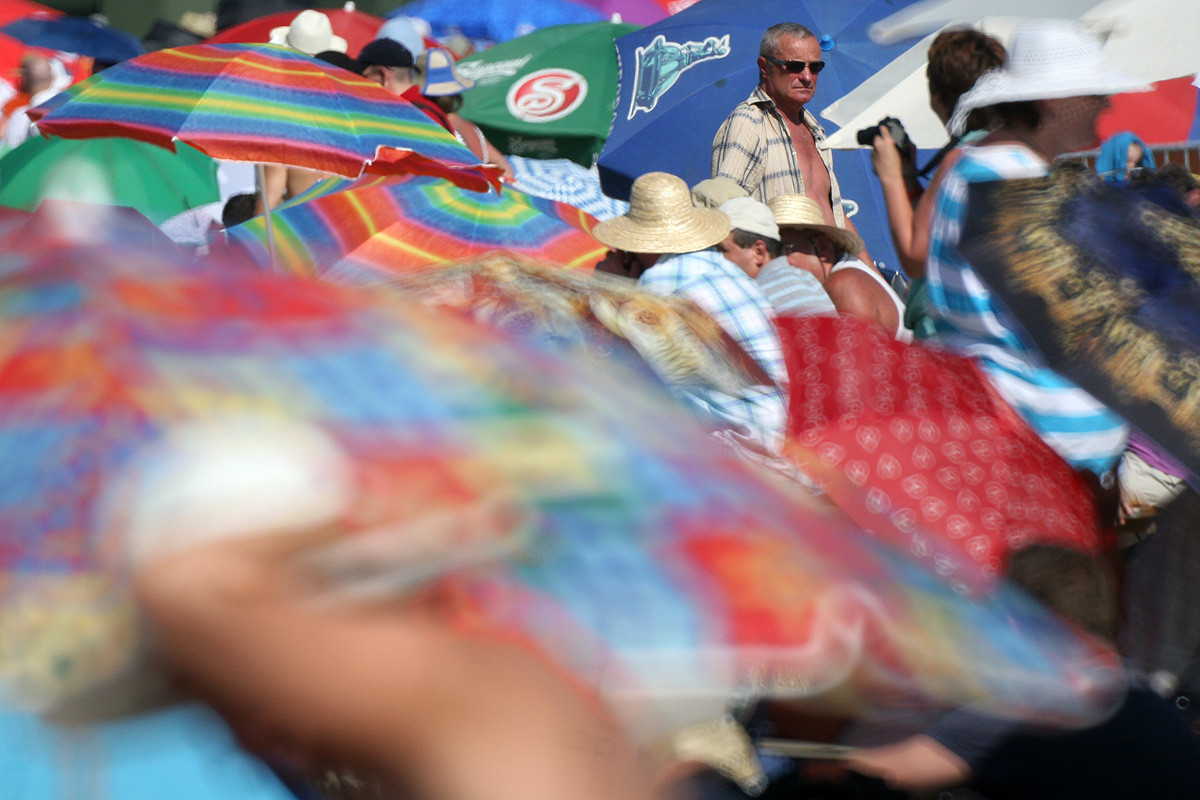 Illustration for article titled Az orosz lovagok leigázták Kecskemétet