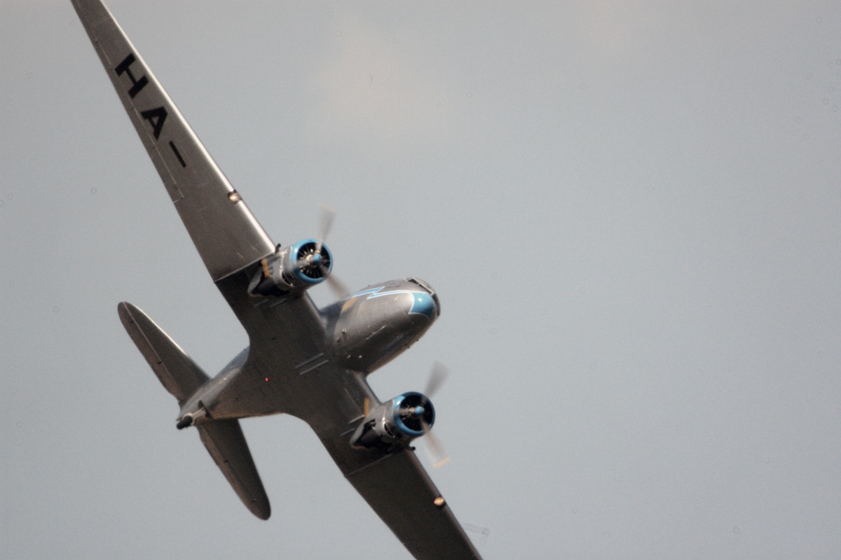 Illustration for article titled Az orosz lovagok leigázták Kecskemétet