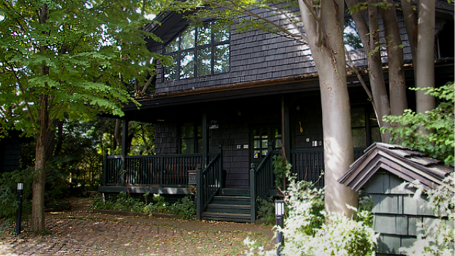 Illustration for article titled Ide vonult vissza végleg a Totoro rendezője. Ezzel a kocsival