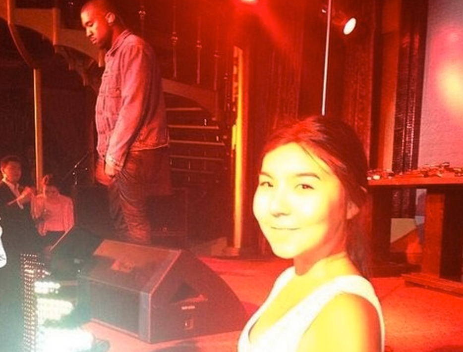 Illustration for article titled Ha én diktátorfeleség lennék, csak Kanye Westre költenék