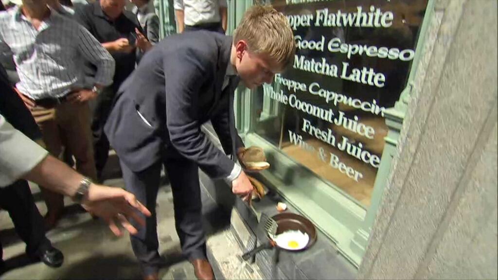 Tojást lehet sütni a brit felhőkarcoló tövében. Tűzhely nélkül.