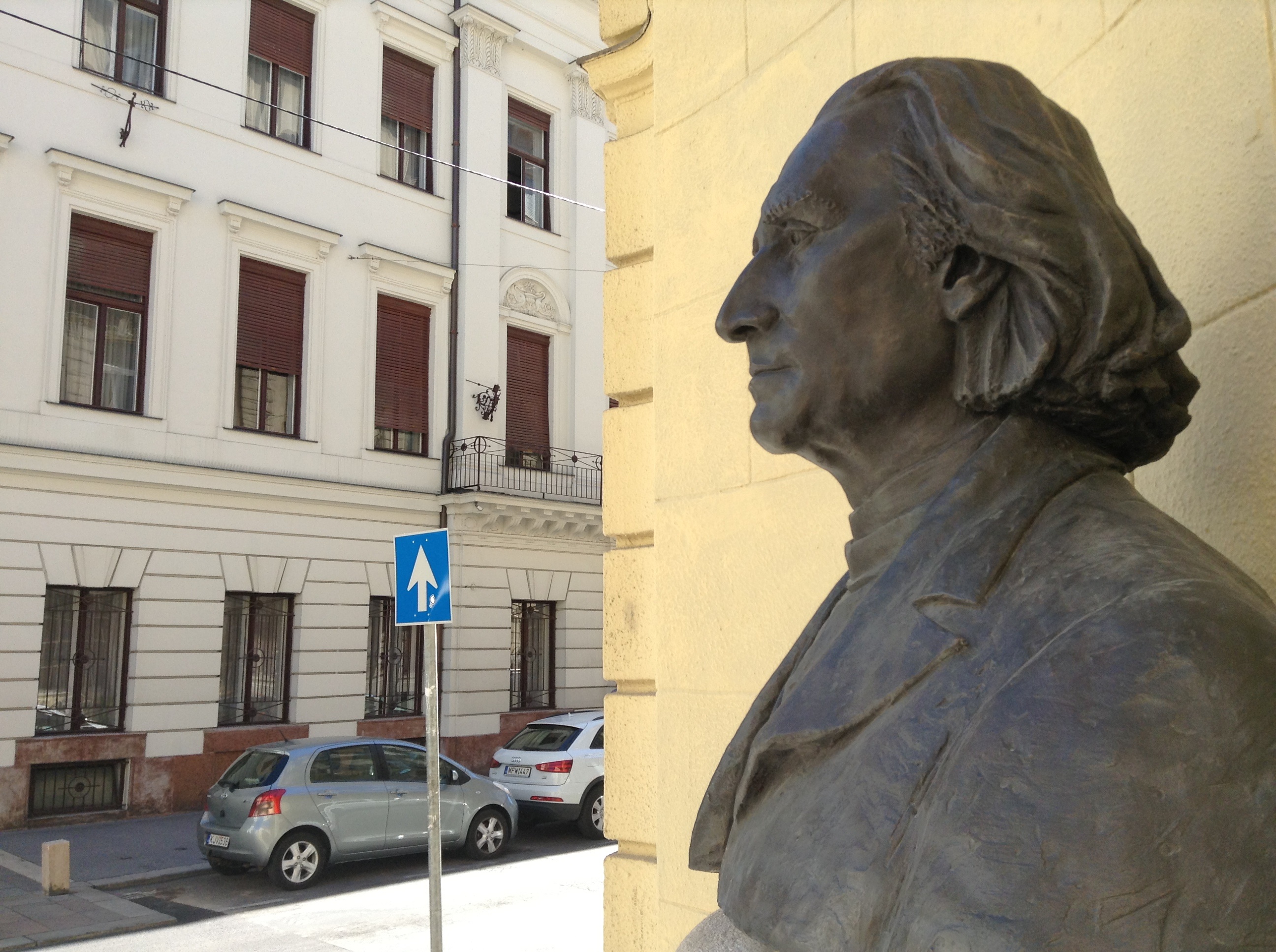 Illustration for article titled Liszt Ferencre cserélték a barokk munkásőrszobrot