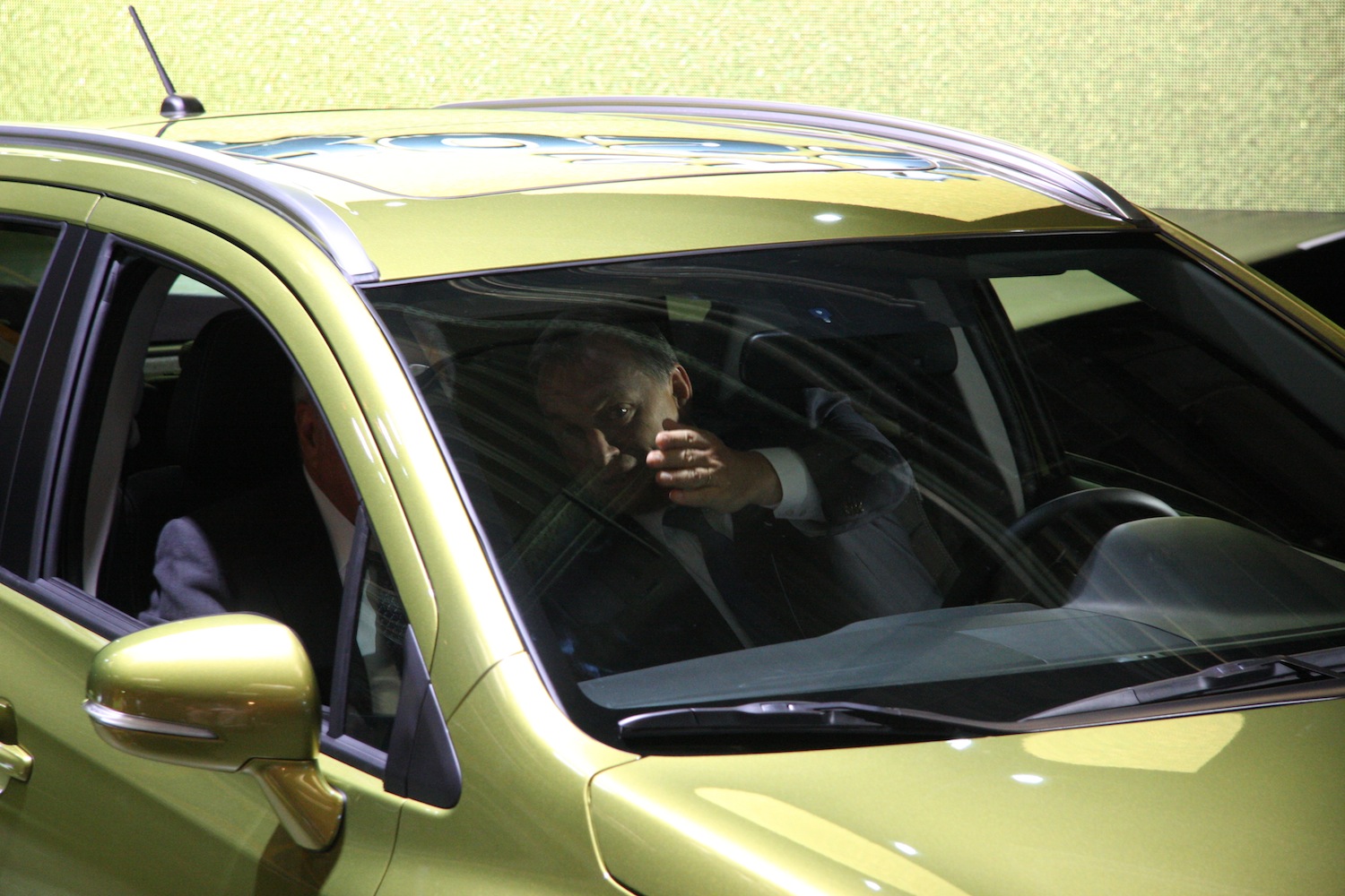 Illustration for article titled Orbán Viktor és egy idióta Esztergomban