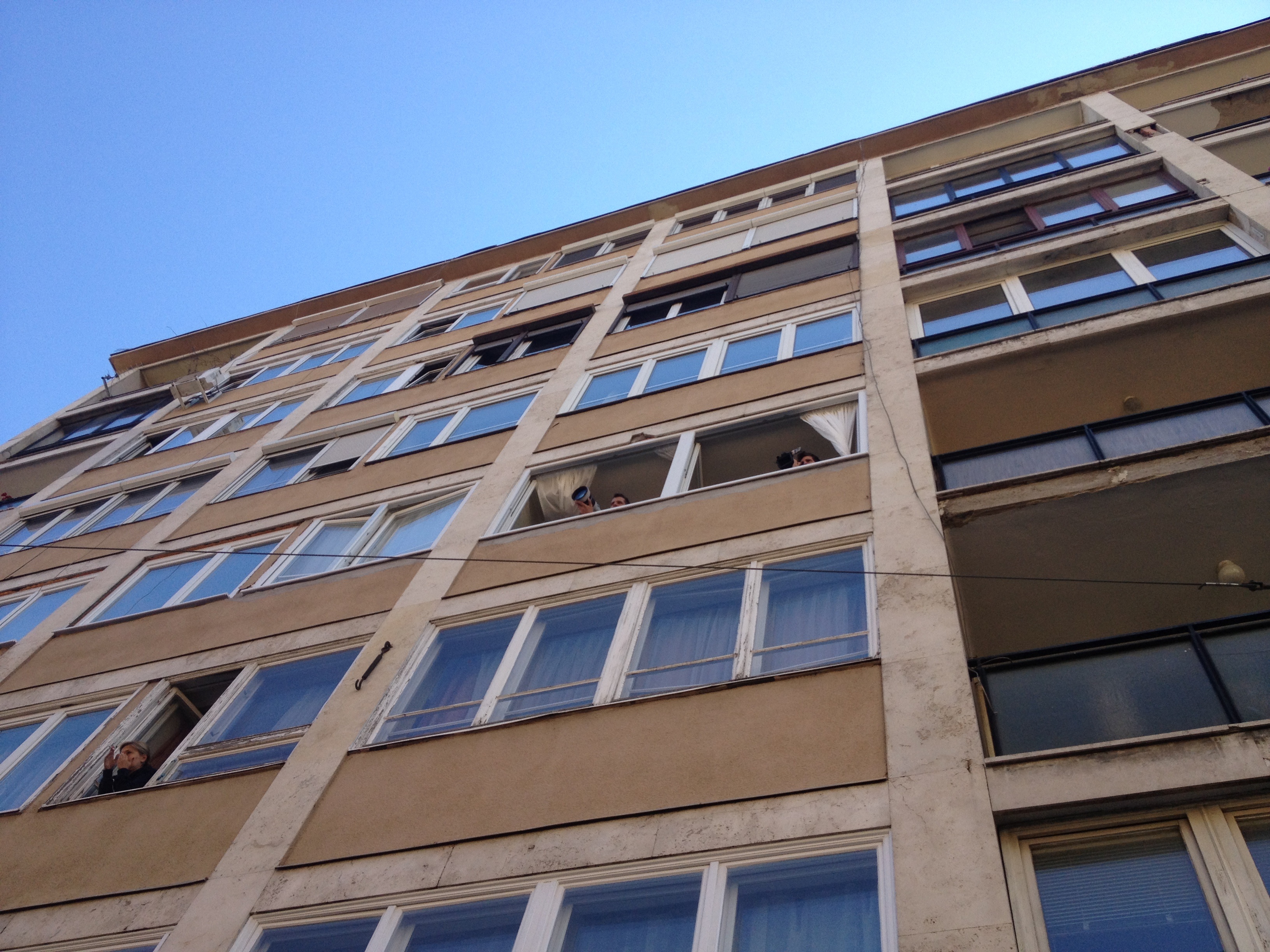 Így néz ki a plébániával szemközti ház