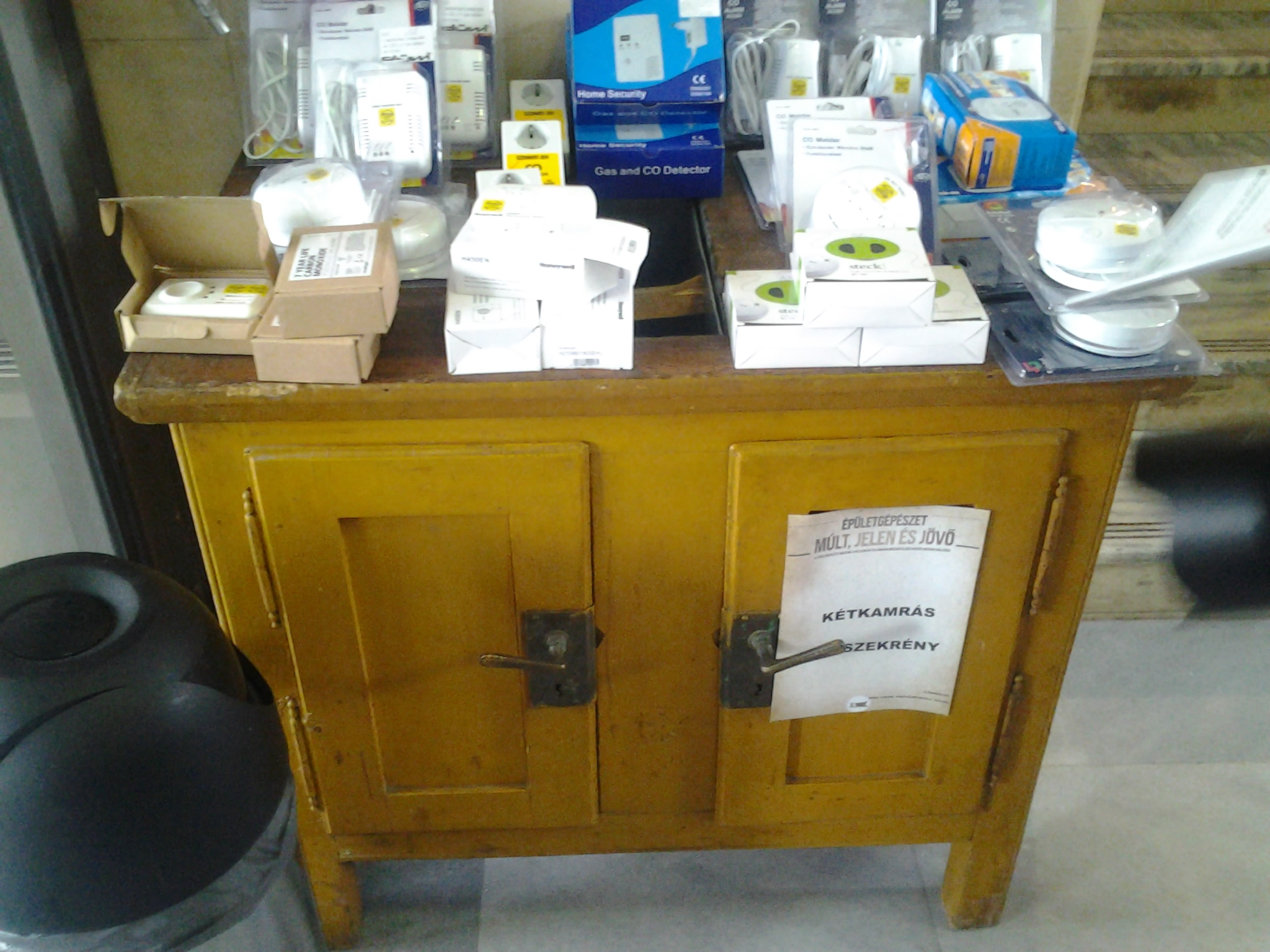 Illustration for article titled A CO-mérők többsége hajítófát sem ér! Simán meghalhatunk mellettük